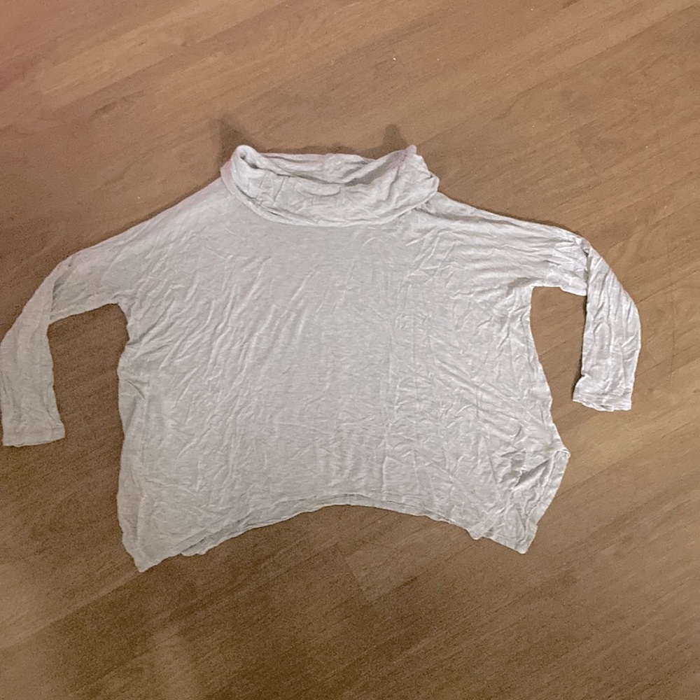 light grey shirt with 3/4 sleeves, size small